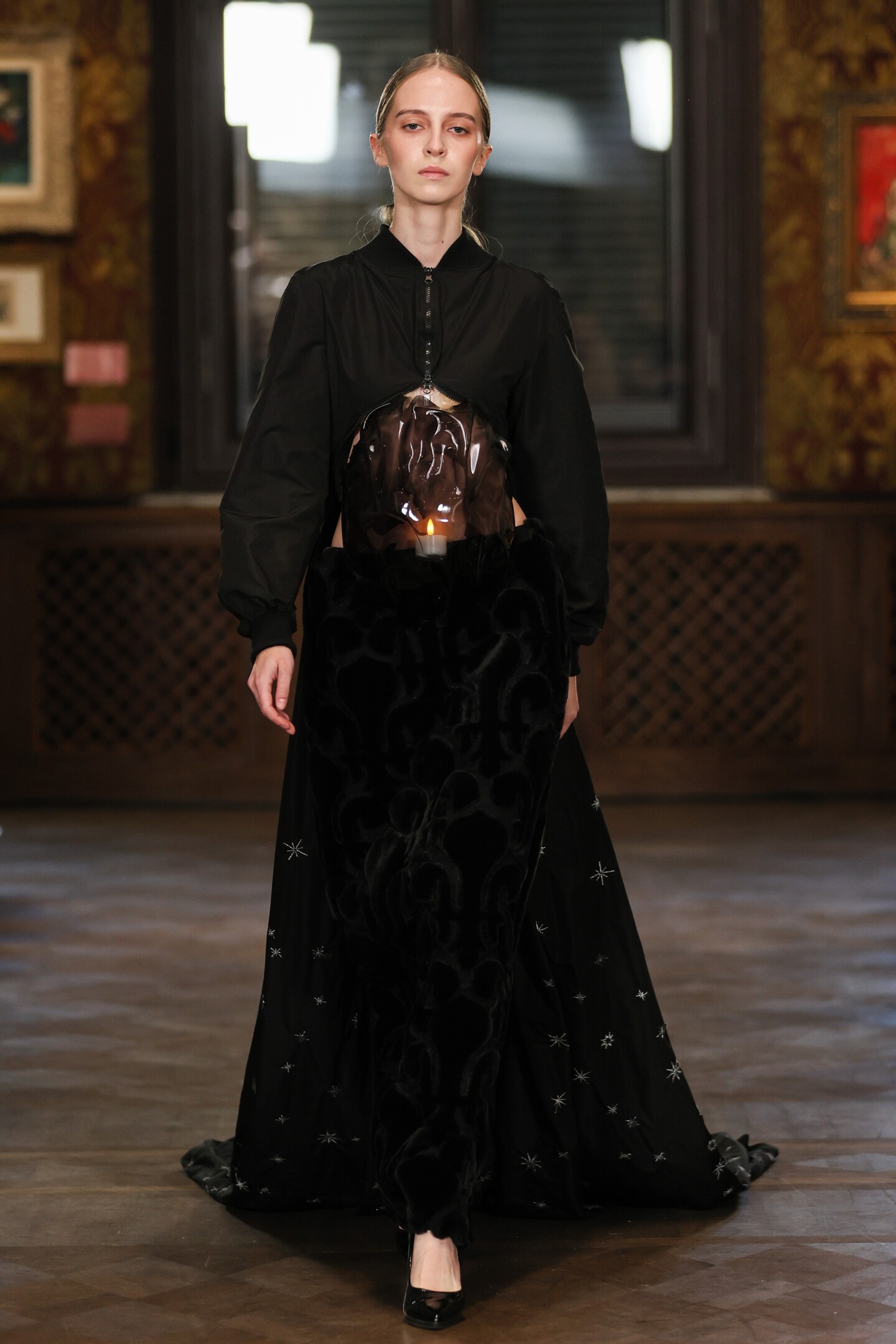 w_ss26_anastasiia_navrotska_catwalk_credits_andriy_-sokolov-5.B98P.jpg