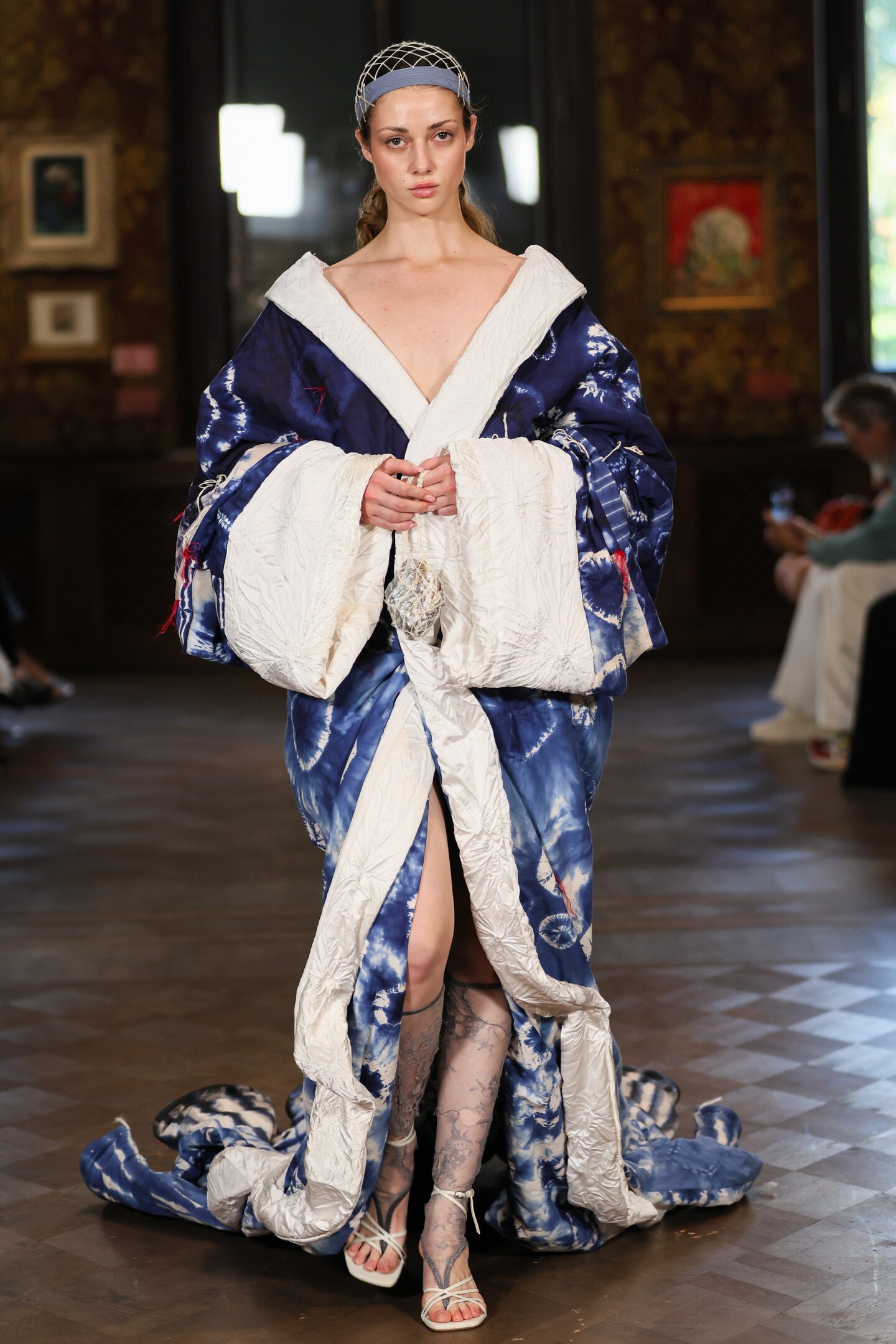 w_ss26_anna_kuzmenko_catwalk_credits_andriy_-sokolov-5.B9h6.jpg