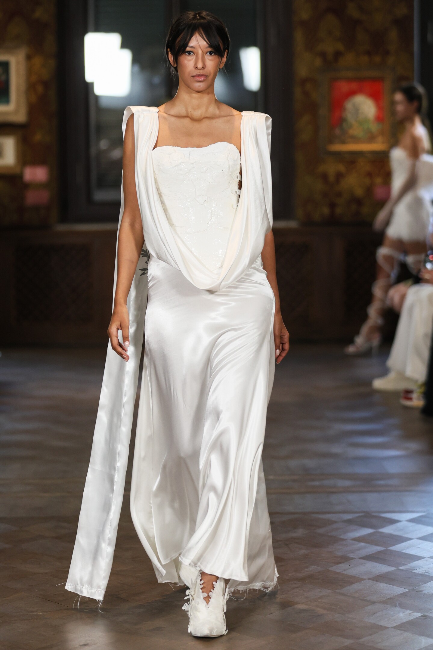 w_ss26_oleksandra_sakhaudinova_catwalk_credits_andriy_-sokolov-1.B9Fv.jpg