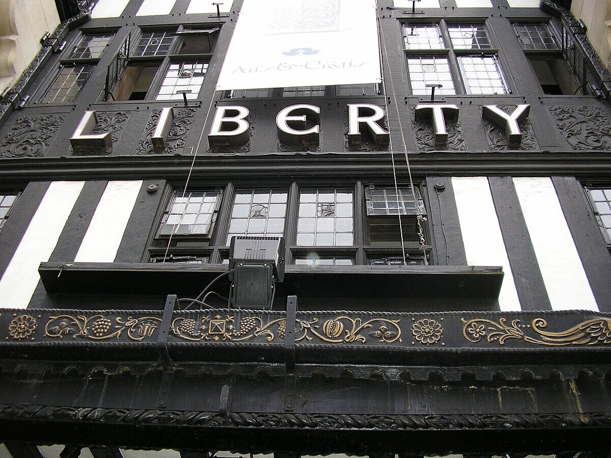 Liberty_of_London.B9vT.jpg